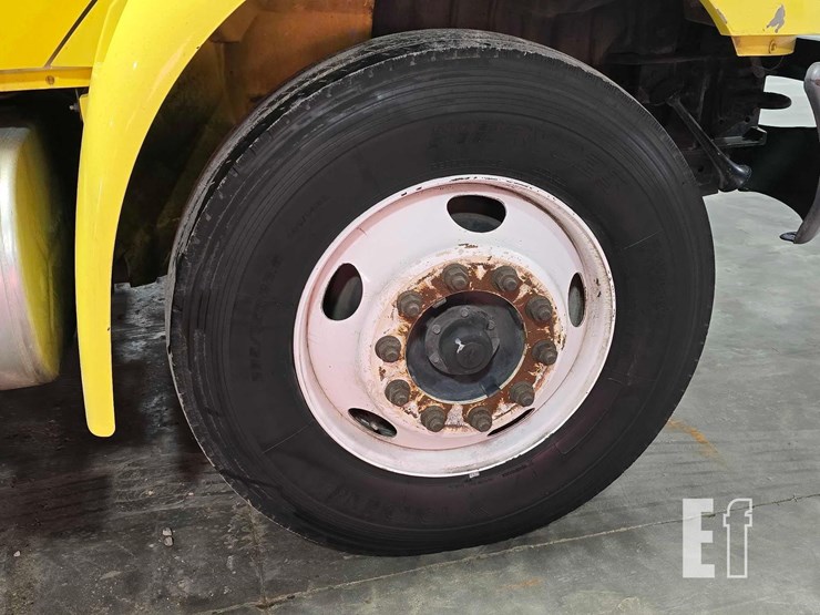 2010-international-durastar-4300-image-20