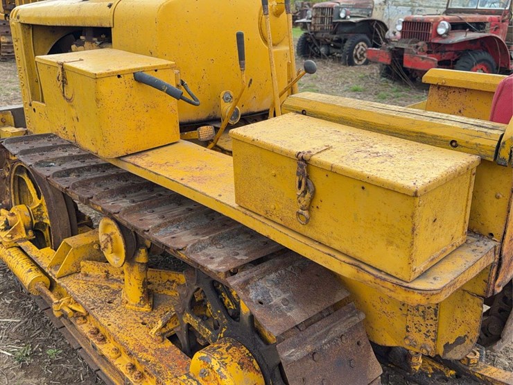 caterpillar-twenty-eight-image-35