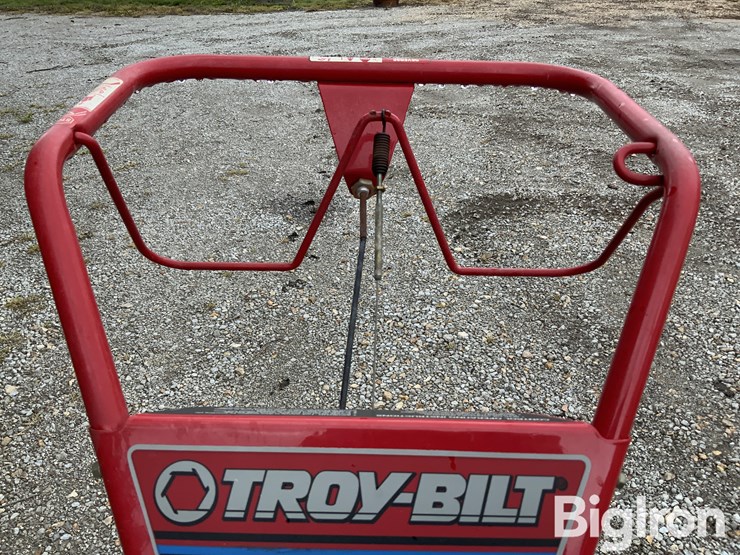 troy-bilt-21b-643b011-super-bronco-crt-garden-tiller-image-9