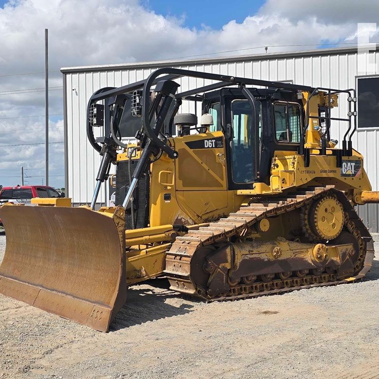 2019 CATERPILLAR D6T XL