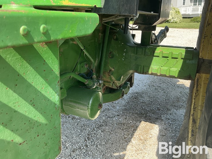 1981-john-deere-4240-2wd-tractor-image-17
