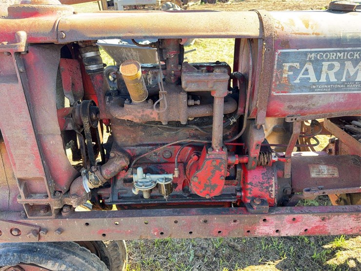 farmall-f-14-image-35