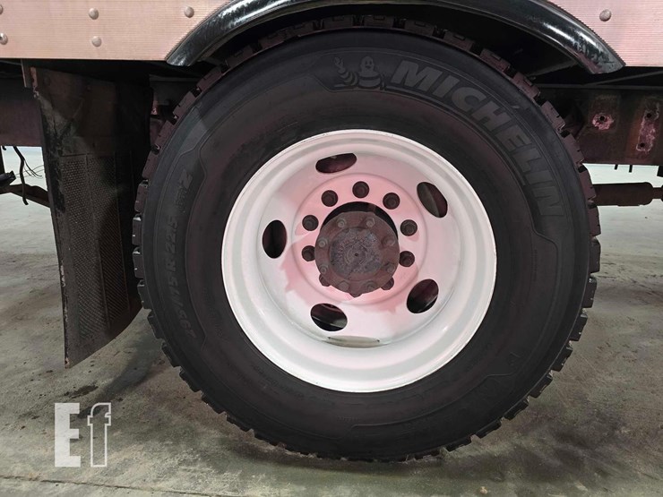 2013-international-durastar-4300-image-19