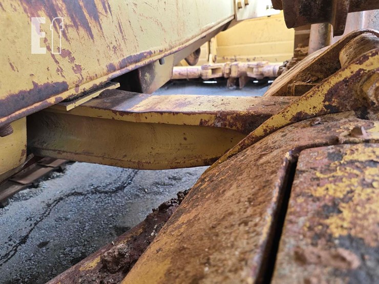 1979-caterpillar-d8k-image-36