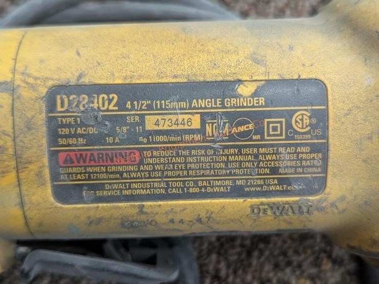 assorted-dewalt-angle-grinders-image-10