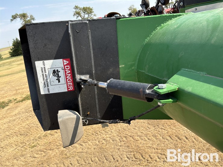 2012-j&m-875-18-grain-cart-image-14