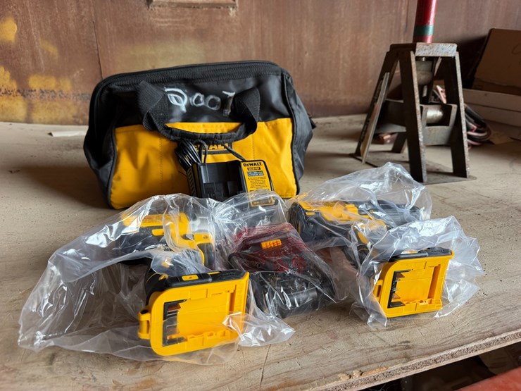 #2007-•-dewalt-1/4"-impact-driver-and-1/2"-hammerdrill-w/-chargers-and-batteries-image-3