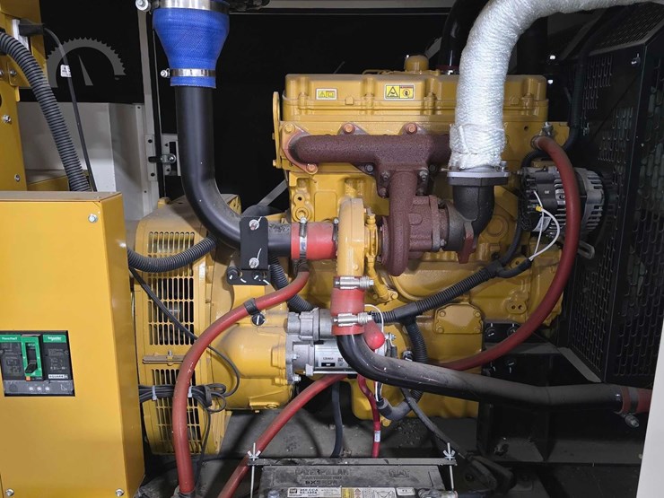 caterpillar-d100gc-image-11