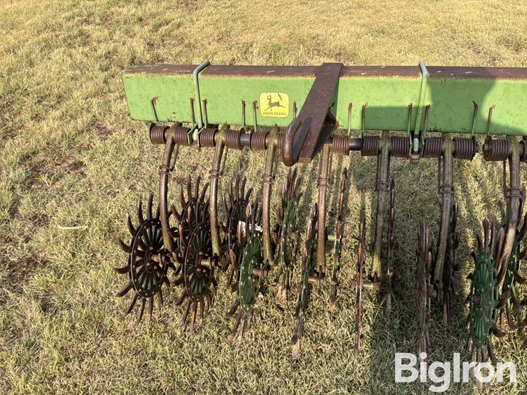 john-deere-400-3-pt-rotary-hoe-image-19