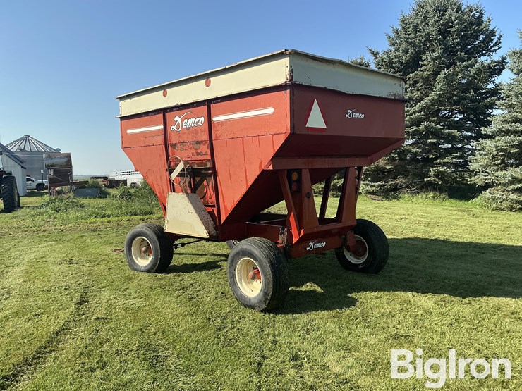 demco-gravity-wagon-image-7