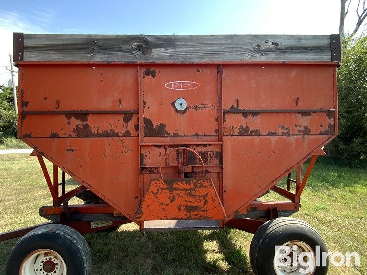 farm-king-m10-gravity-wagon-image-14