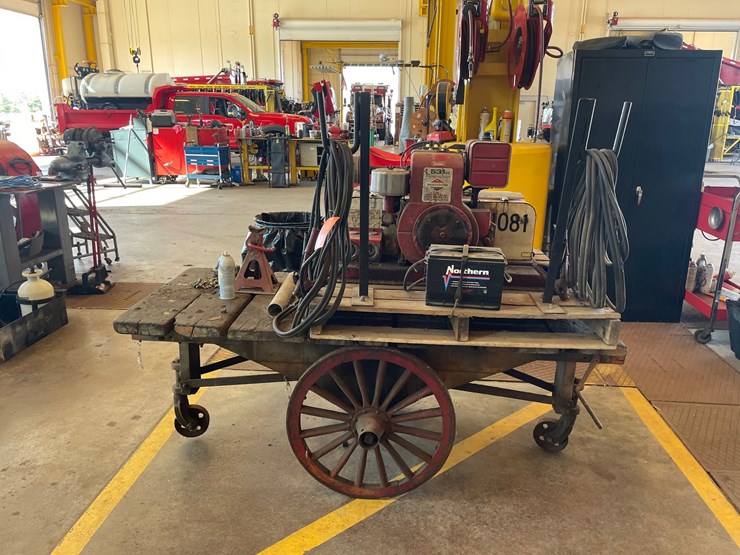 #1539-•-good-all-start-all-gas-jump-unit-on-transport-image-2