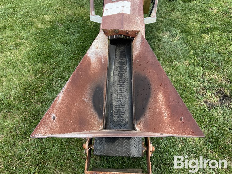 chantland-sr30-30'-electric-seed-belt-conveyor-image-12