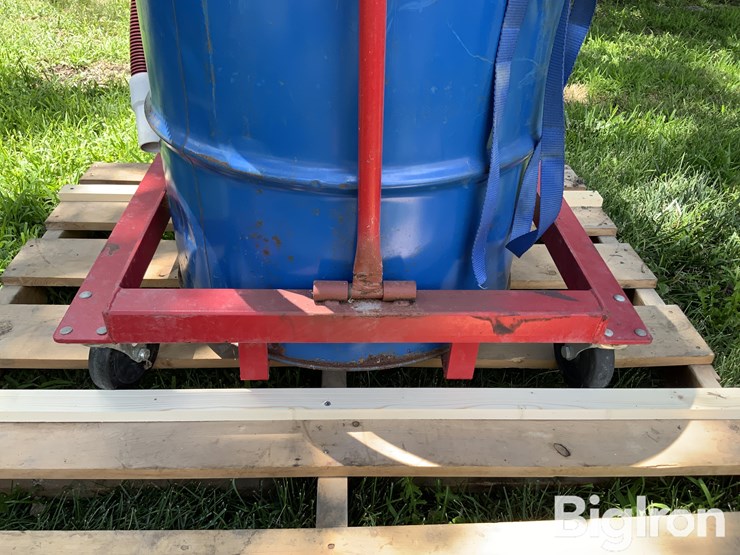 milwaukee-wet/dry-vacuum-image-13