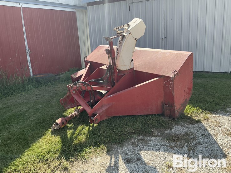 loftness-90"-3-pt-snow-blower-image-5