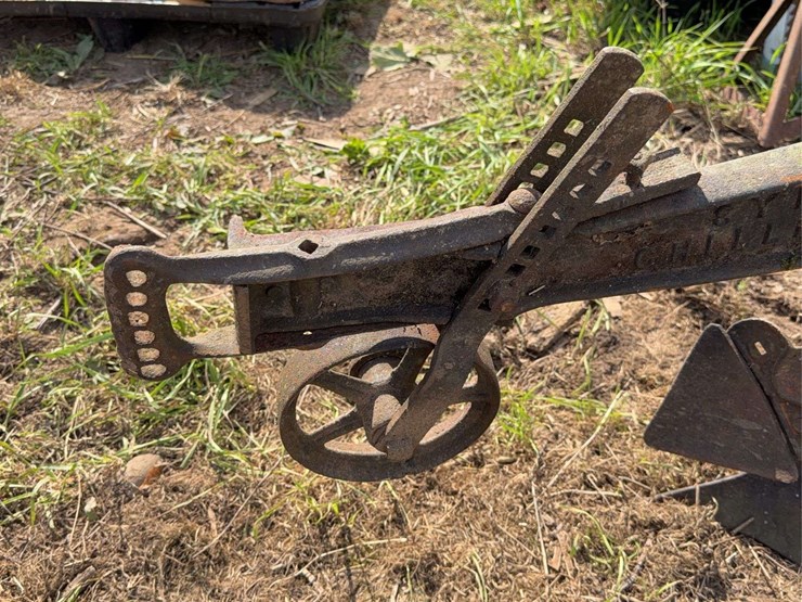 horse-drawn-roll-over-plow-image-3