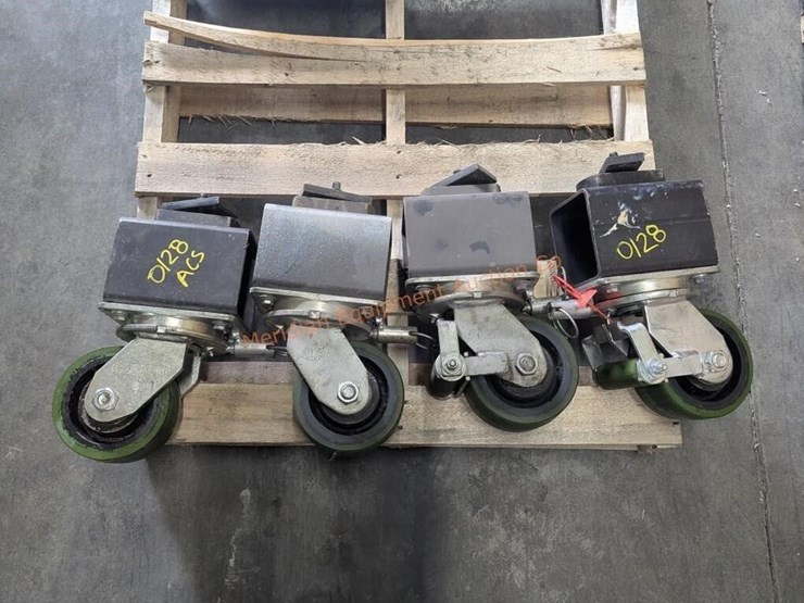 6"-hd-albion-caster-wheels-w/-sb-container-locks-image-1