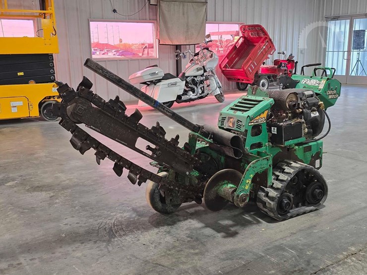 ditch-witch-rt24-image-1
