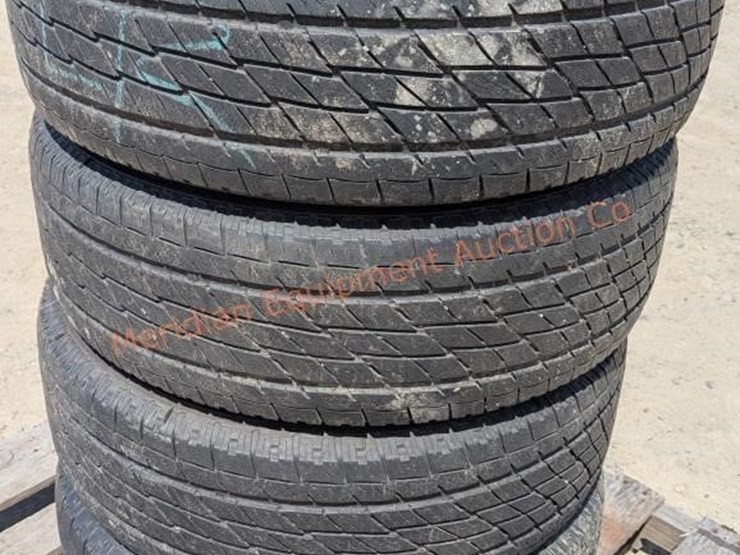 4--235/60r18-lt-tires-image-7