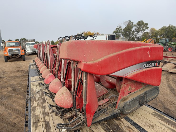 2013-case-ih-3412-image-1