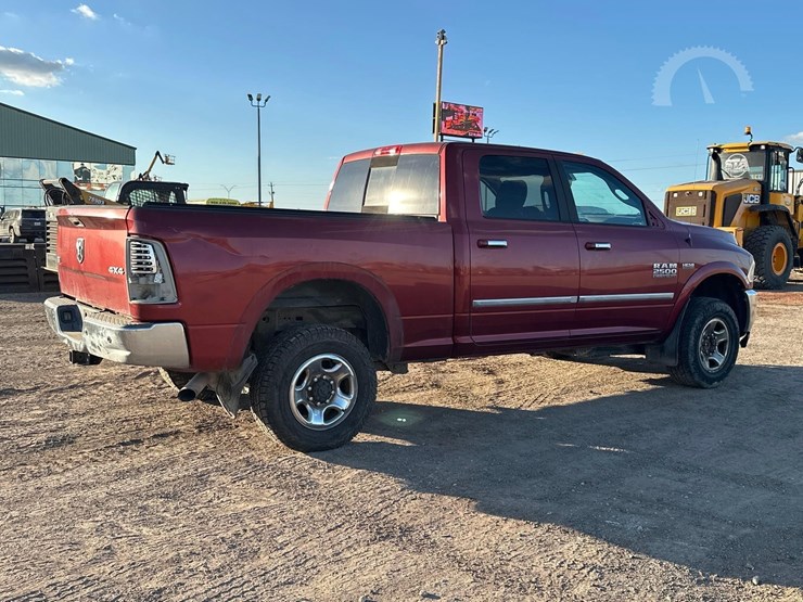 2014-ram-2500-hd-image-3