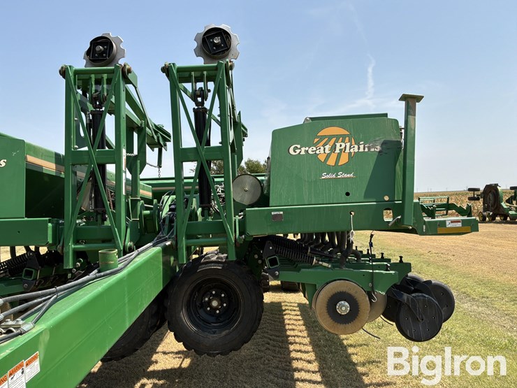 2005-great-plains-3s-4000hd-4810-double-disc-drill-image-9