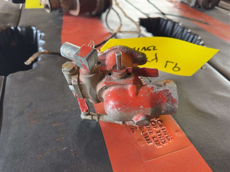 century-lp-oliver-carburetor-image-2