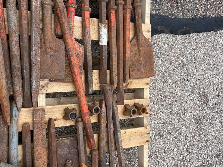 #2110-•-demolition-breaker-bits,-chisels,-adapters,-and-more-image-5