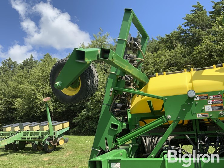 2007-john-deere-1990-30'-air-seeder-image-16