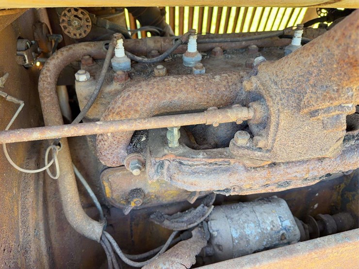 caterpillar-ten-image-15