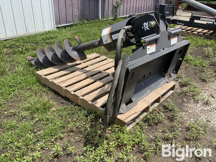 2007-bobcat-15c-skid-steer-post-hole-auger-image-7