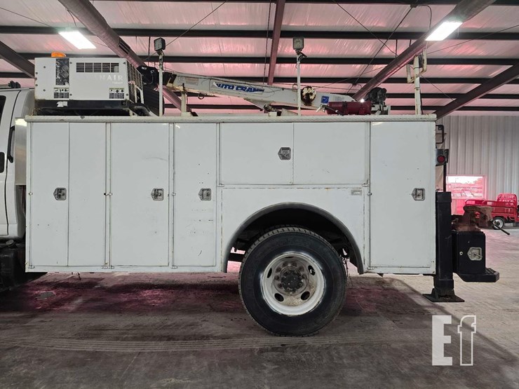 2006-chevrolet-kodiak-c7500-image-21