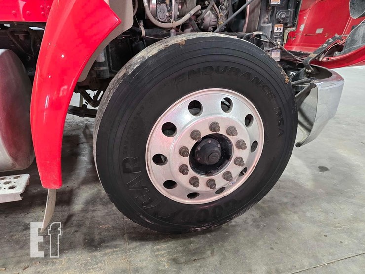 2020-kenworth-t270-image-25