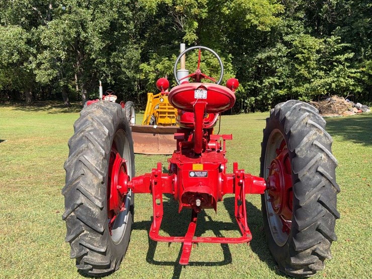 1940-farmall-h-image-7
