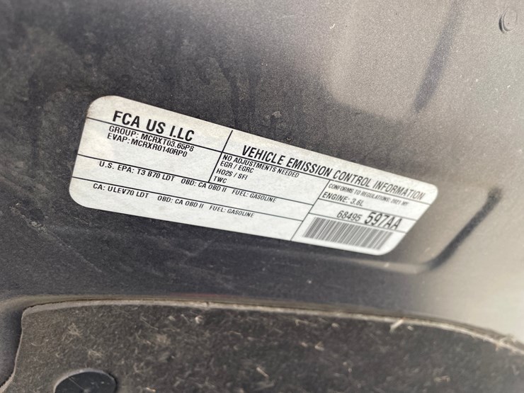 #1517-•-2021-chrysler-voyager-mini-van-(has-wi-title)-image-29