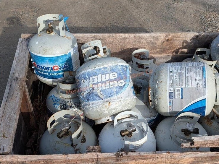 ~16--propane-tanks-image-8