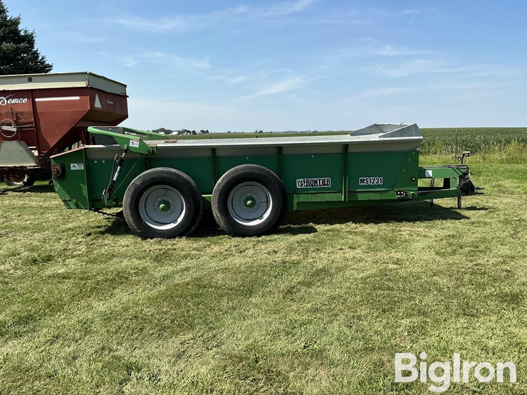 2006-frontier-ms1231-manure-spreader-image-4