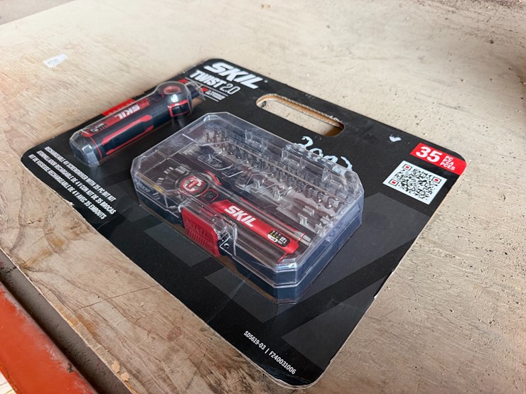 #2002-•-skil-twist-2.0-rechargeable-screwdriver-image-3