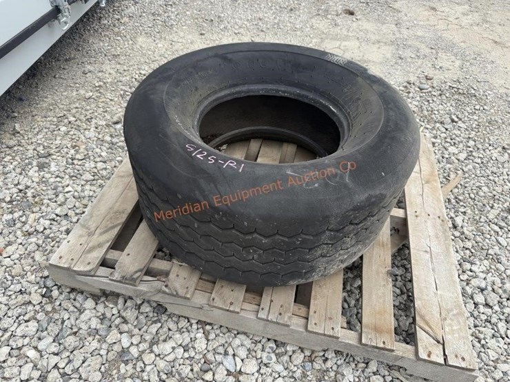 firestone-36/16r17.5-tire-image-1