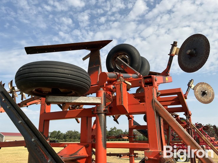 richardson-ae-4-30-4-6x5-sweep-plow-w/sunflower-pickers-image-19