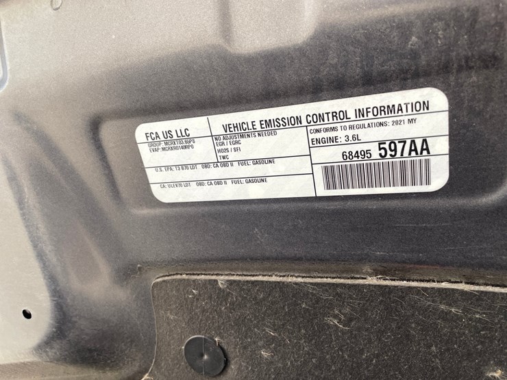 #1521-•-2021-chrysler-voyager-mini-van-(has-wi-title)-image-37