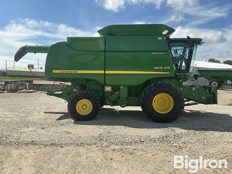 2010-john-deere-9670-sts-4wd-combine-image-4
