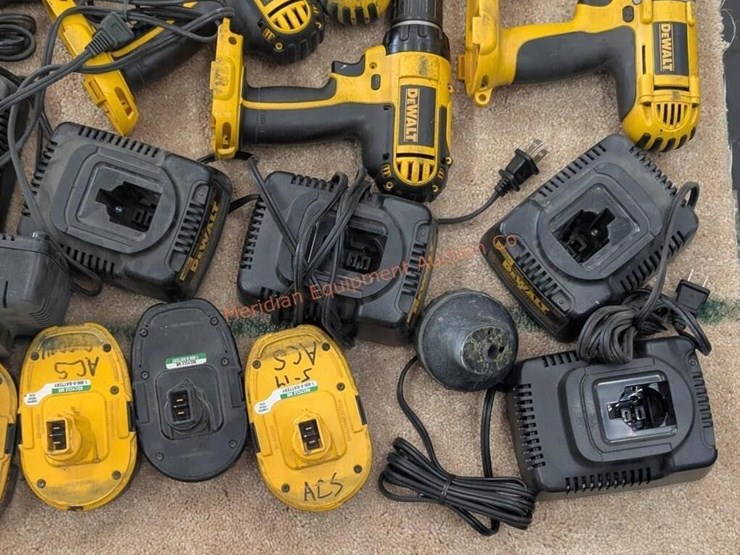 pallet--assorted-dewalt-18v-tools-image-7