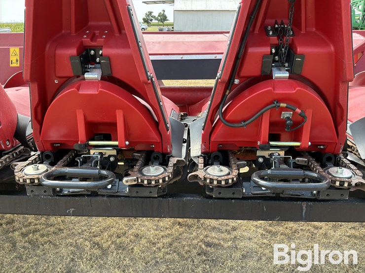2023-case-ih-4408-8r30"-corn-head-w/header-trailer-image-12