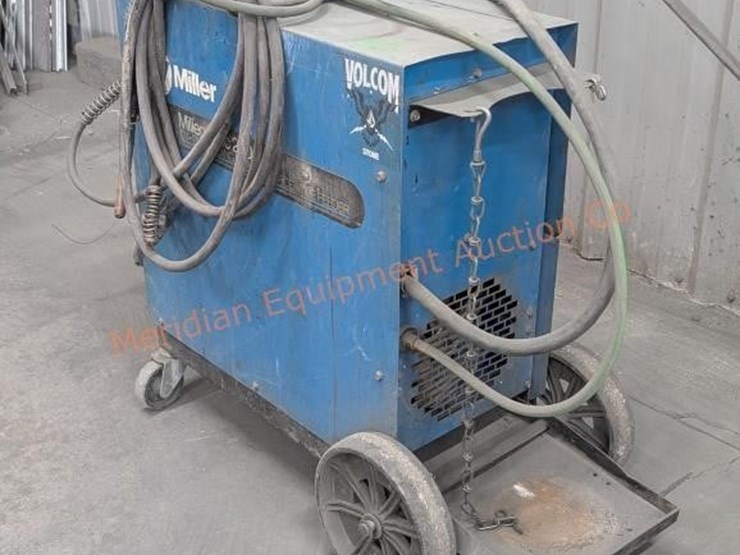 miller-millermatic-200-welder-image-2