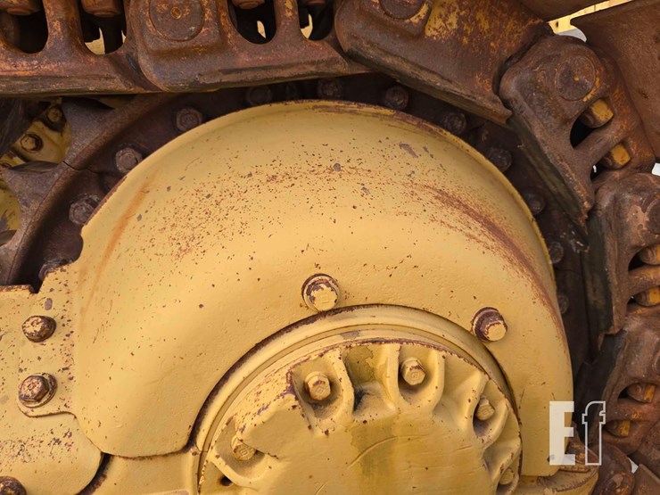 1979-caterpillar-d8k-image-26
