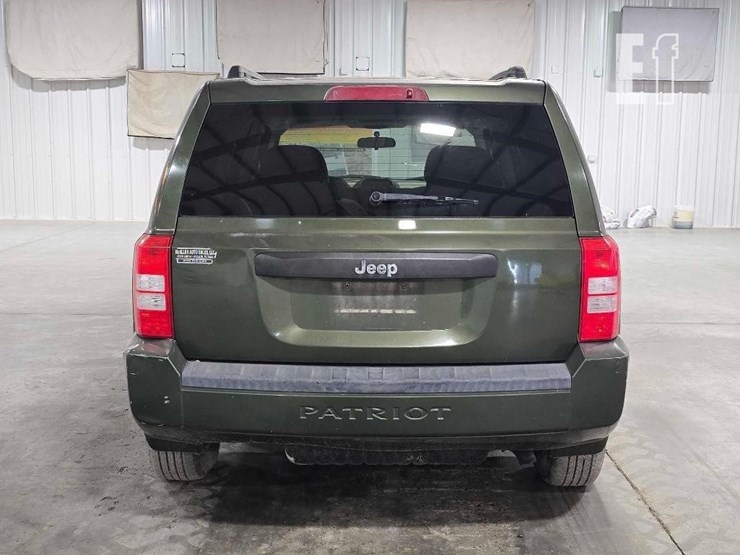 2009-jeep-patriot-sport-image-8