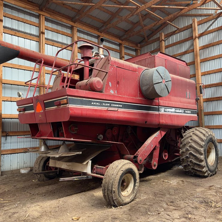 1981 INTERNATIONAL 1480