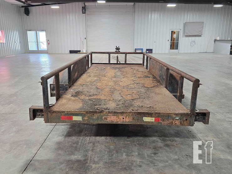 14-foot-tandem-axle-flatbed-utility-/-equipment-tr-image-8