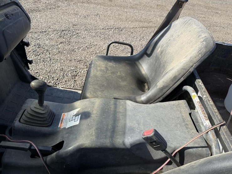 2018-bms-stallion-600rx-utility-cart-image-27